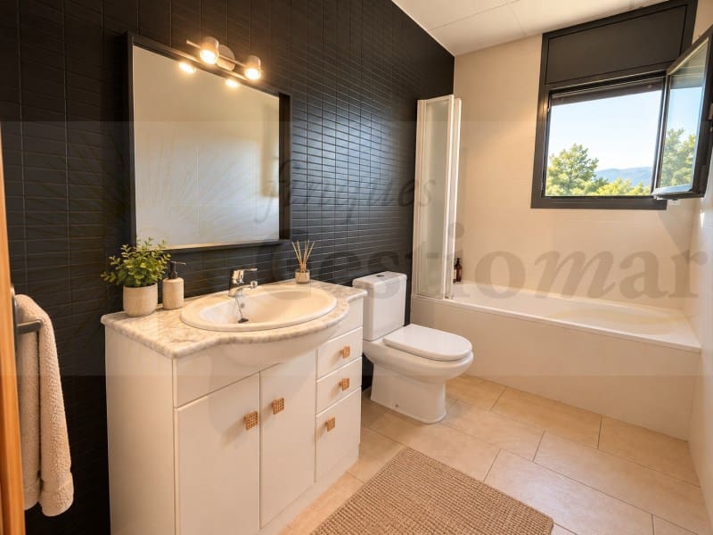 5 chambre Villa/Maison à vendre à Riudecanyes avec piscine garage - 695 000 € (Ref: 10135932)