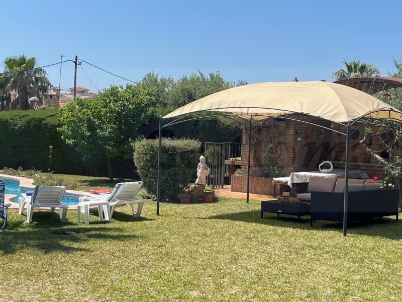 4 soveværelse Villa til salg i Cambrils med garage - € 745.000 (Ref: 9130997)