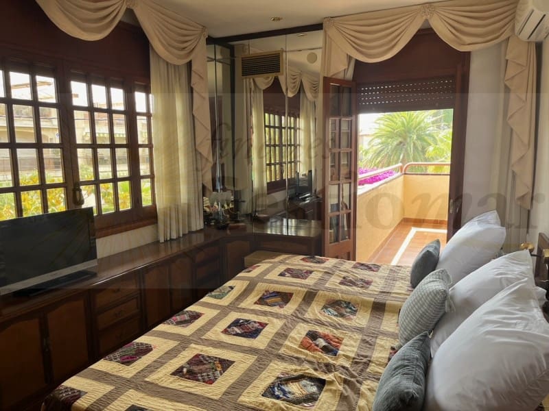 4 soveværelse Villa til salg i Cambrils med garage - € 745.000 (Ref: 9130997)