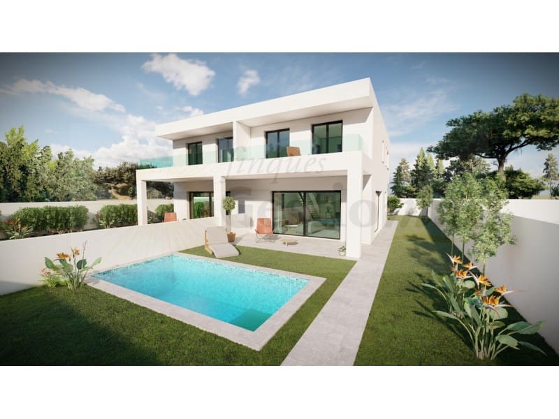 4 bedroom Semi-detached Villa for sale in Cambrils with pool - € 484,000 (Ref: 9131001)
