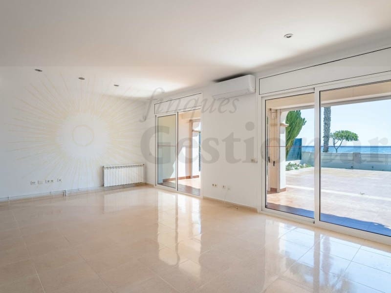 3 soverom Kjedet enebolig til salgs i Cambrils med garasje - € 1 250 000 (Ref: 9131005)