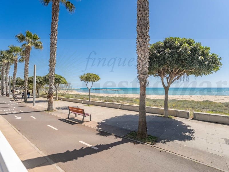 3 soverom Kjedet enebolig til salgs i Cambrils med garasje - € 1 250 000 (Ref: 9131005)
