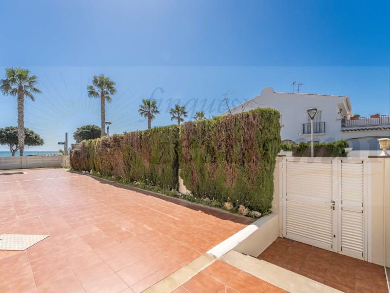 3 soverom Kjedet enebolig til salgs i Cambrils med garasje - € 1 250 000 (Ref: 9131005)