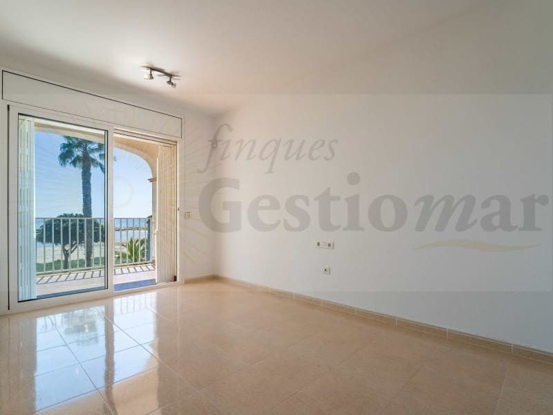 3 soverom Kjedet enebolig til salgs i Cambrils med garasje - € 1 250 000 (Ref: 9131005)