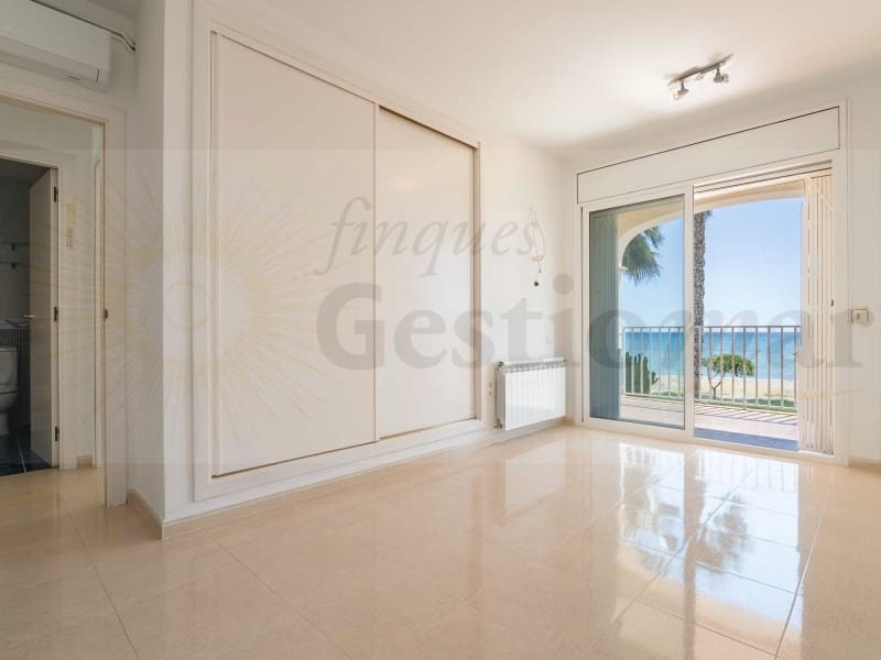 3 soverom Kjedet enebolig til salgs i Cambrils med garasje - € 1 250 000 (Ref: 9131005)