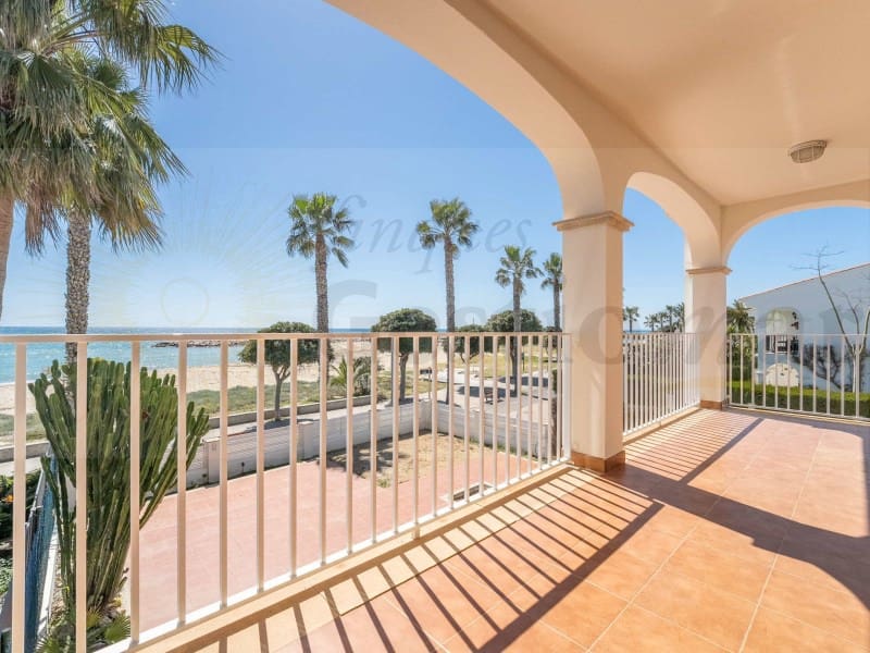 3 soverom Kjedet enebolig til salgs i Cambrils med garasje - € 1 250 000 (Ref: 9131005)