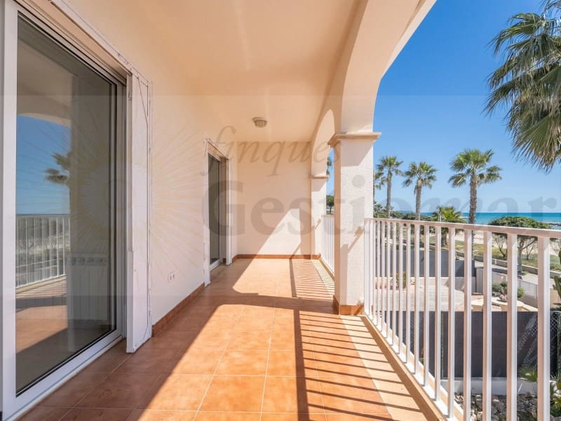 3 soverom Kjedet enebolig til salgs i Cambrils med garasje - € 1 250 000 (Ref: 9131005)