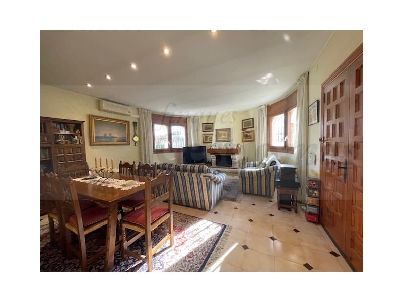 3 soveværelse Villa til salg i Cambrils med garage - € 380.000 (Ref: 9131006)