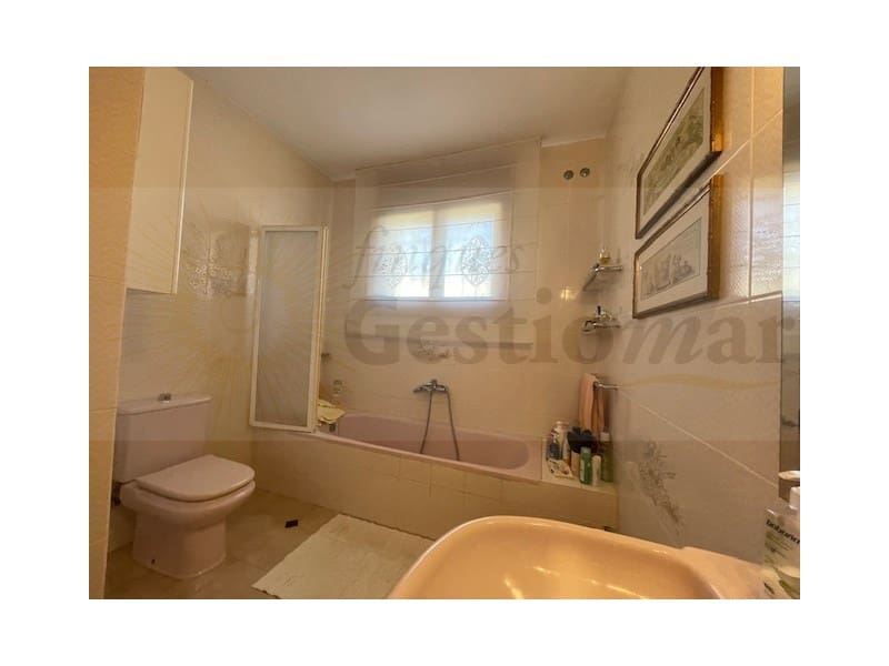 3 soveværelse Villa til salg i Cambrils med garage - € 380.000 (Ref: 9131006)