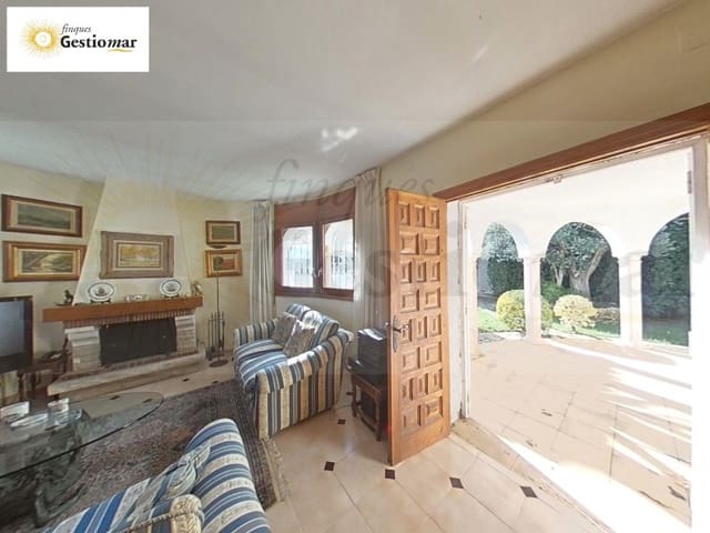 3 soverom Villa til salgs i Vilafortuny, Cambrils med garasje - € 380 000 (Ref: 9131006)