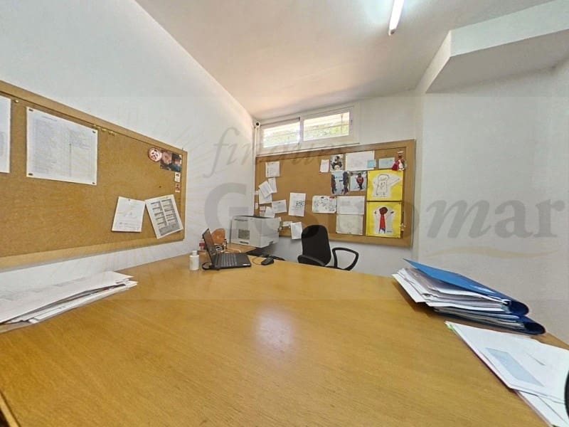 Commercial for sale in Cambrils - € 650,000 (Ref: 9131011)