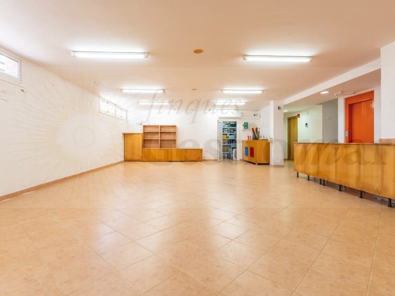 Erhverv til salg i Cambrils - € 650.000 (Ref: 9131011)