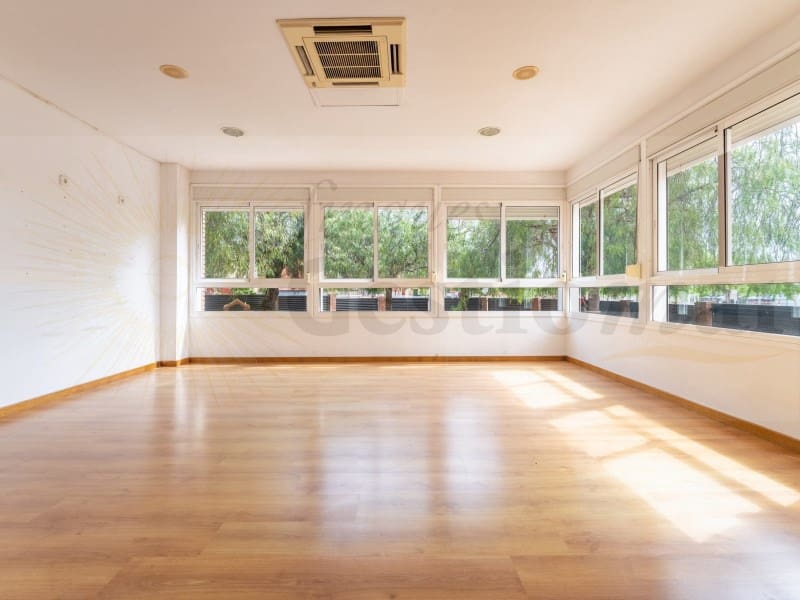 Erhverv til salg i Cambrils - € 650.000 (Ref: 9131011)