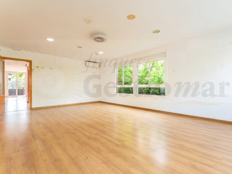 Erhverv til salg i Cambrils - € 650.000 (Ref: 9131011)