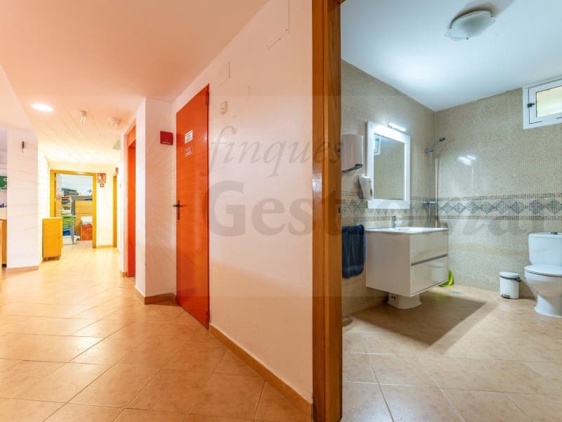 Erhverv til salg i Cambrils - € 650.000 (Ref: 9131011)