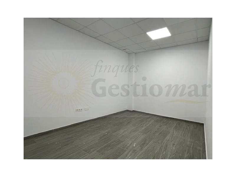 Commercial for rent in Cambrils - € 1,600 (Ref: 9398322)