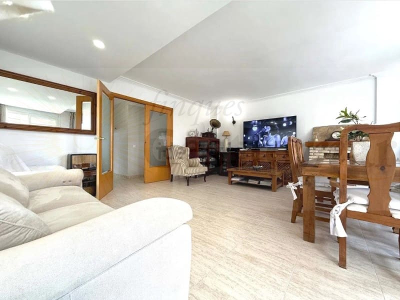 Pareado de 5 habitaciones en Cambrils en venta - 575.000 € (Ref: 9528308)