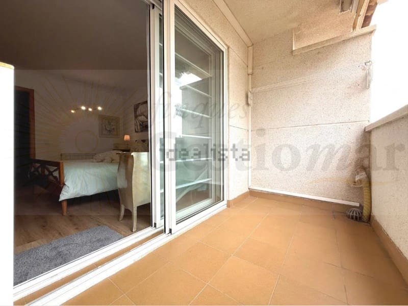 Pareado de 5 habitaciones en Cambrils en venta - 575.000 € (Ref: 9528308)