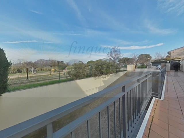 Pareado de 5 habitaciones en Cambrils en venta - 575.000 € (Ref: 9528308)