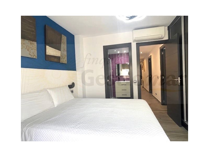 3 bedroom Penthouse for sale in Cambrils - € 590,000 (Ref: 9651727)