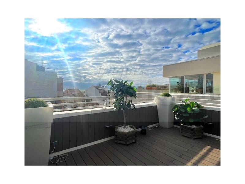 3 bedroom Penthouse for sale in Cambrils - € 590,000 (Ref: 9651727)