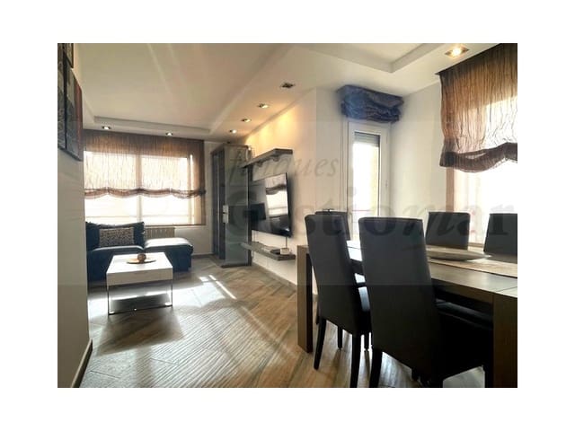 3 bedroom Penthouse for sale in Cambrils - € 590,000 (Ref: 9651727)