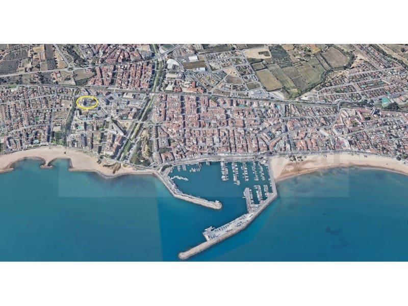 Penthouse for sale in Cambrils - € 369,000 (Ref: 9731912)