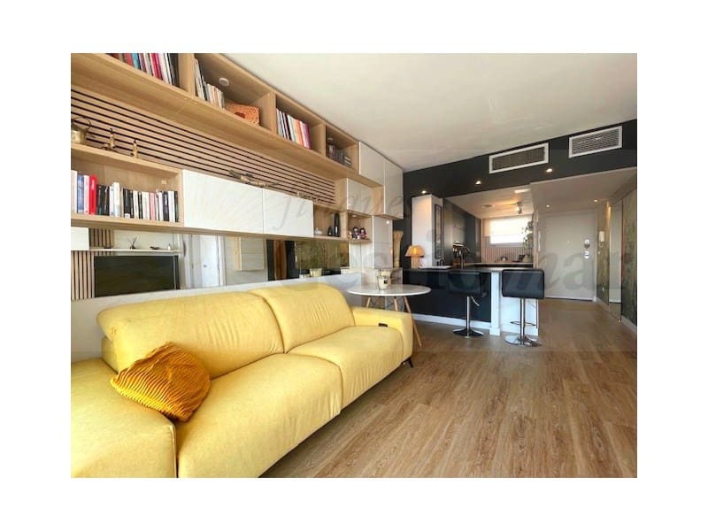 Penthouse for sale in Cambrils - € 369,000 (Ref: 9731912)