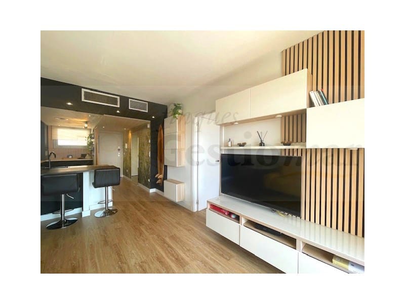 Penthouse for sale in Cambrils - € 369,000 (Ref: 9731912)