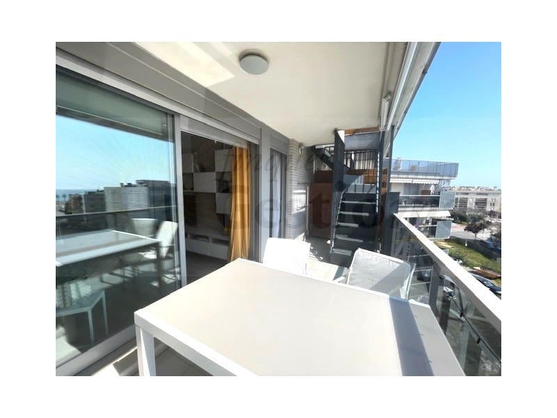 Penthouse for sale in Cambrils - € 369,000 (Ref: 9731912)