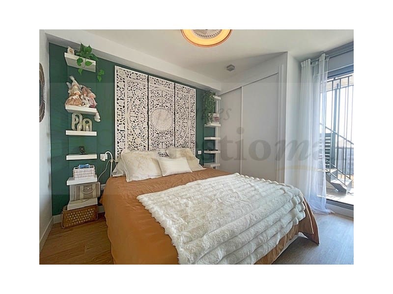 Penthouse for sale in Cambrils - € 369,000 (Ref: 9731912)