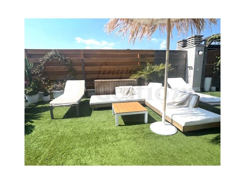 Penthouse for sale in Cambrils - € 369,000 (Ref: 9731912)