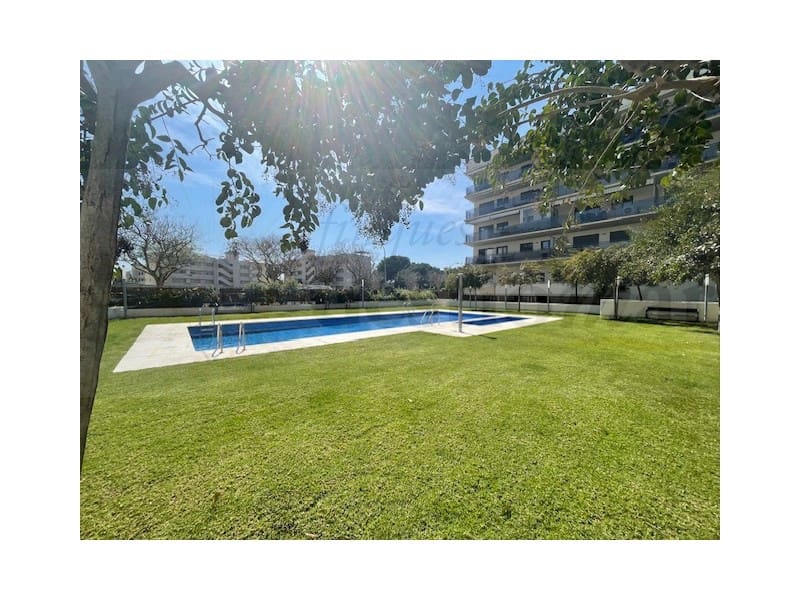 Penthouse for sale in Cambrils - € 369,000 (Ref: 9731912)