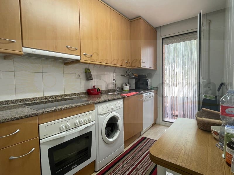 3 bedroom Apartment for sale in Cambrils with garage - € 298,000 (Ref: 9861725)