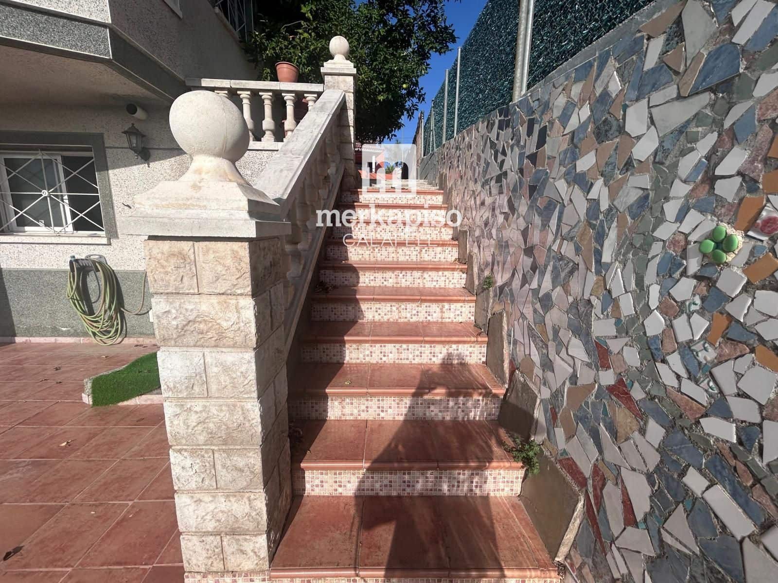 4 slaapkamer Villa te koop in El Vendrell met zwembad - € 395.200 (Ref: 10014285)