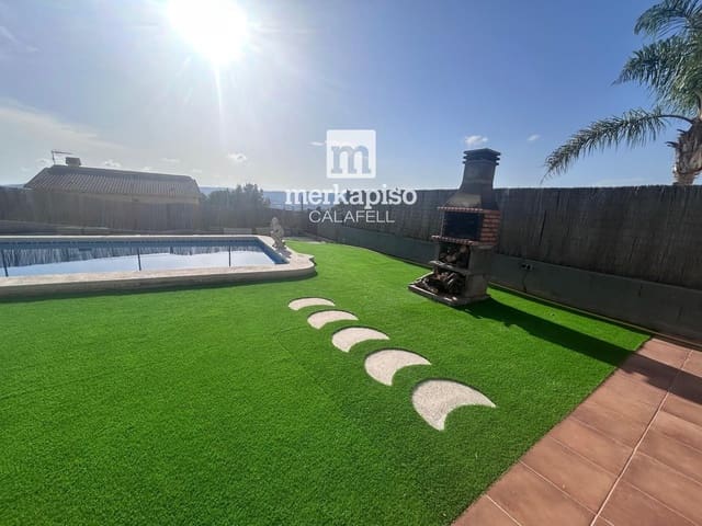 4 slaapkamer Villa te koop in El Vendrell met zwembad - € 395.200 (Ref: 10014285)