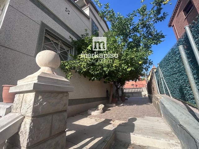 4 slaapkamer Villa te koop in El Vendrell met zwembad - € 395.200 (Ref: 10014285)