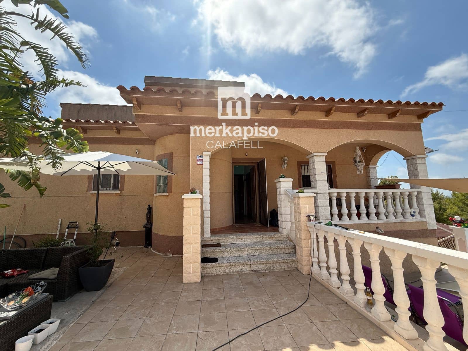 4 slaapkamer Villa te koop in Calafell met garage - € 349.000 (Ref: 10023015)