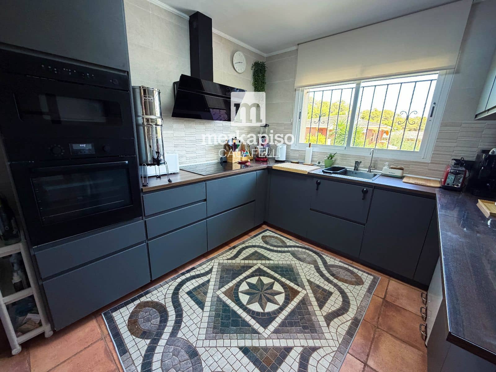 6 sypialnia Willa na sprzedaż w Roda de Bara z basenem garażem - 549 000 € (Ref: 10026628)
