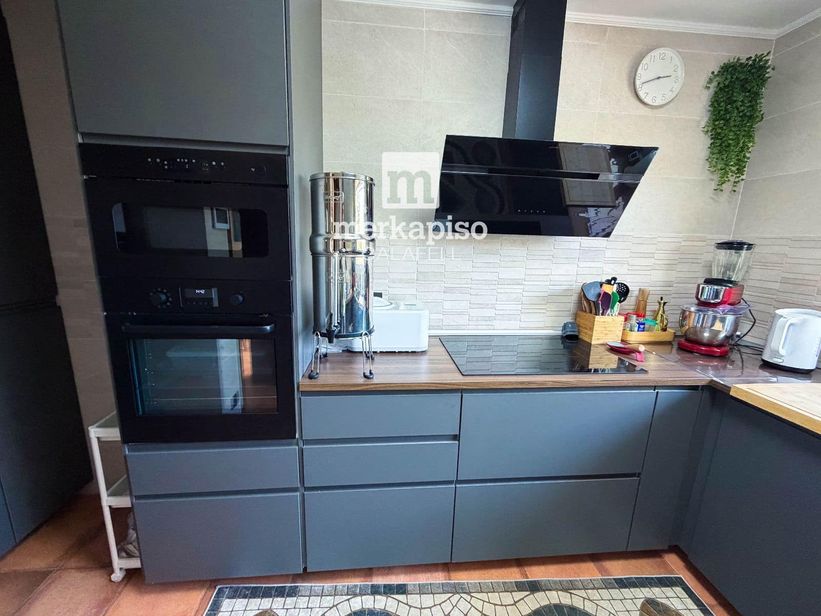 6 sypialnia Willa na sprzedaż w Roda de Bara z basenem garażem - 549 000 € (Ref: 10026628)