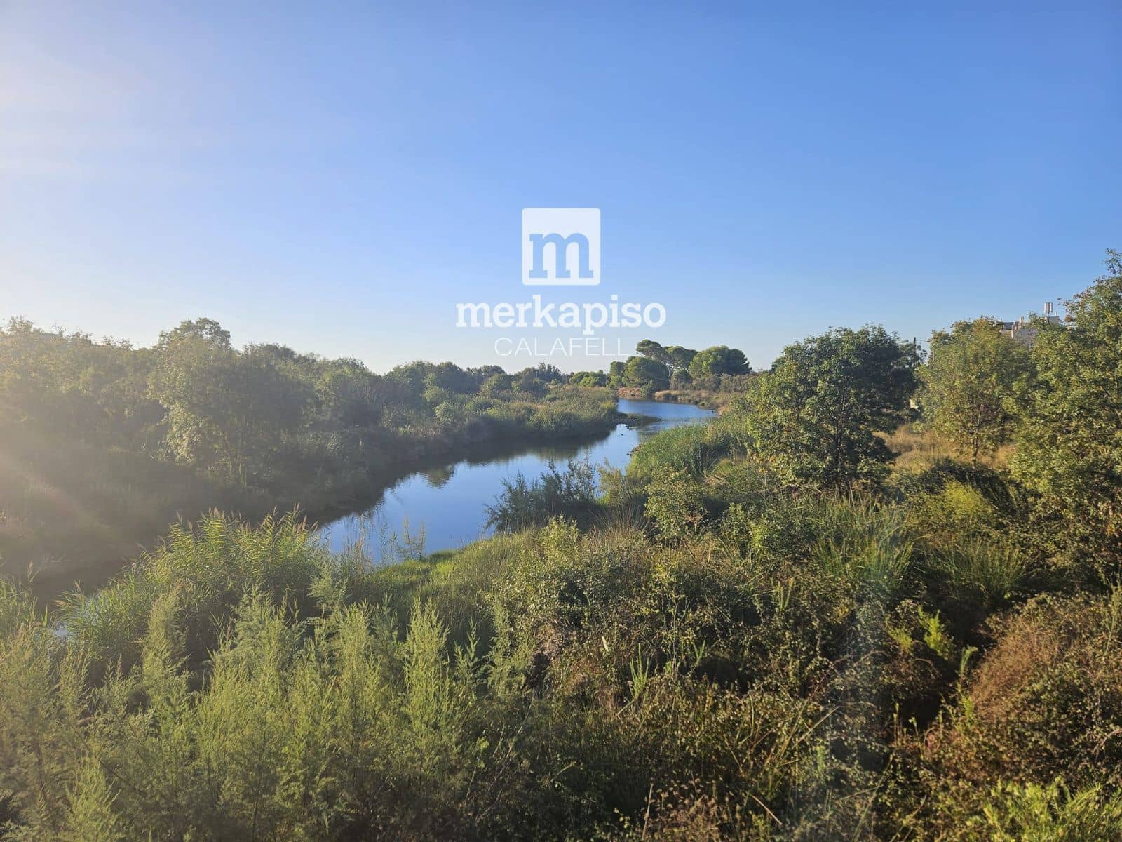 2 soverom Leilighet til salgs i Cubelles med svømmebasseng garasje - € 320 000 (Ref: 10048087)