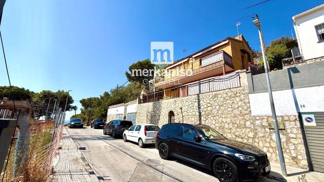 4 soverom Villa til salgs i Segur de Calafell, Calafell med svømmebasseng garasje - € 258 000 (Ref: 10057252)
