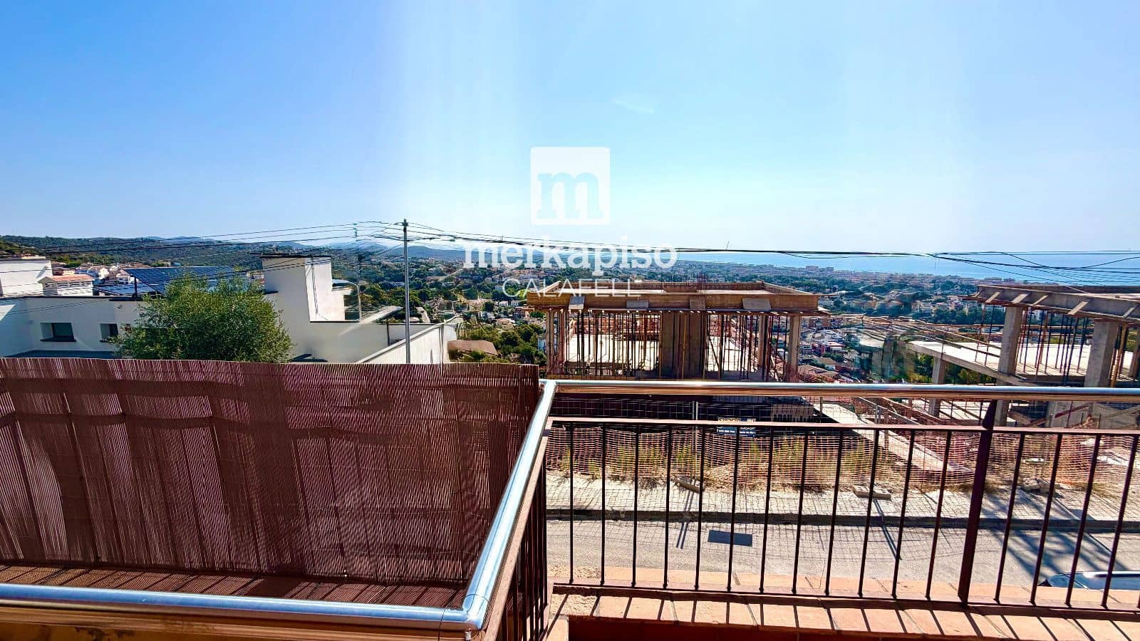 4 soverom Villa til salgs i Segur de Calafell med svømmebasseng garasje - € 258 000 (Ref: 10057252)