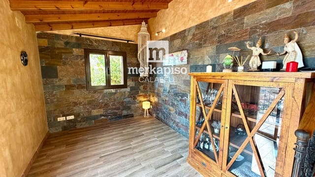 4 soverom Villa til salgs i Segur de Calafell, Calafell med svømmebasseng garasje - € 258 000 (Ref: 10057252)