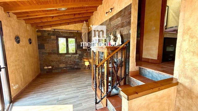 4 soverom Villa til salgs i Segur de Calafell, Calafell med svømmebasseng garasje - € 258 000 (Ref: 10057252)