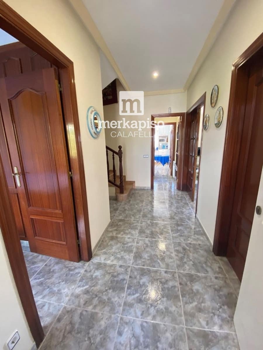 4 soverom Villa til salgs i Segur de Calafell med svømmebasseng garasje - € 572 000 (Ref: 10057253)