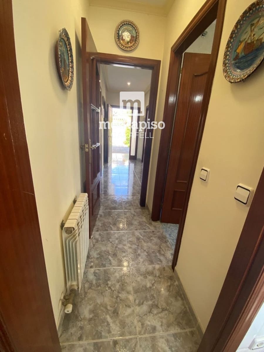 4 soverom Villa til salgs i Segur de Calafell med svømmebasseng garasje - € 572 000 (Ref: 10057253)