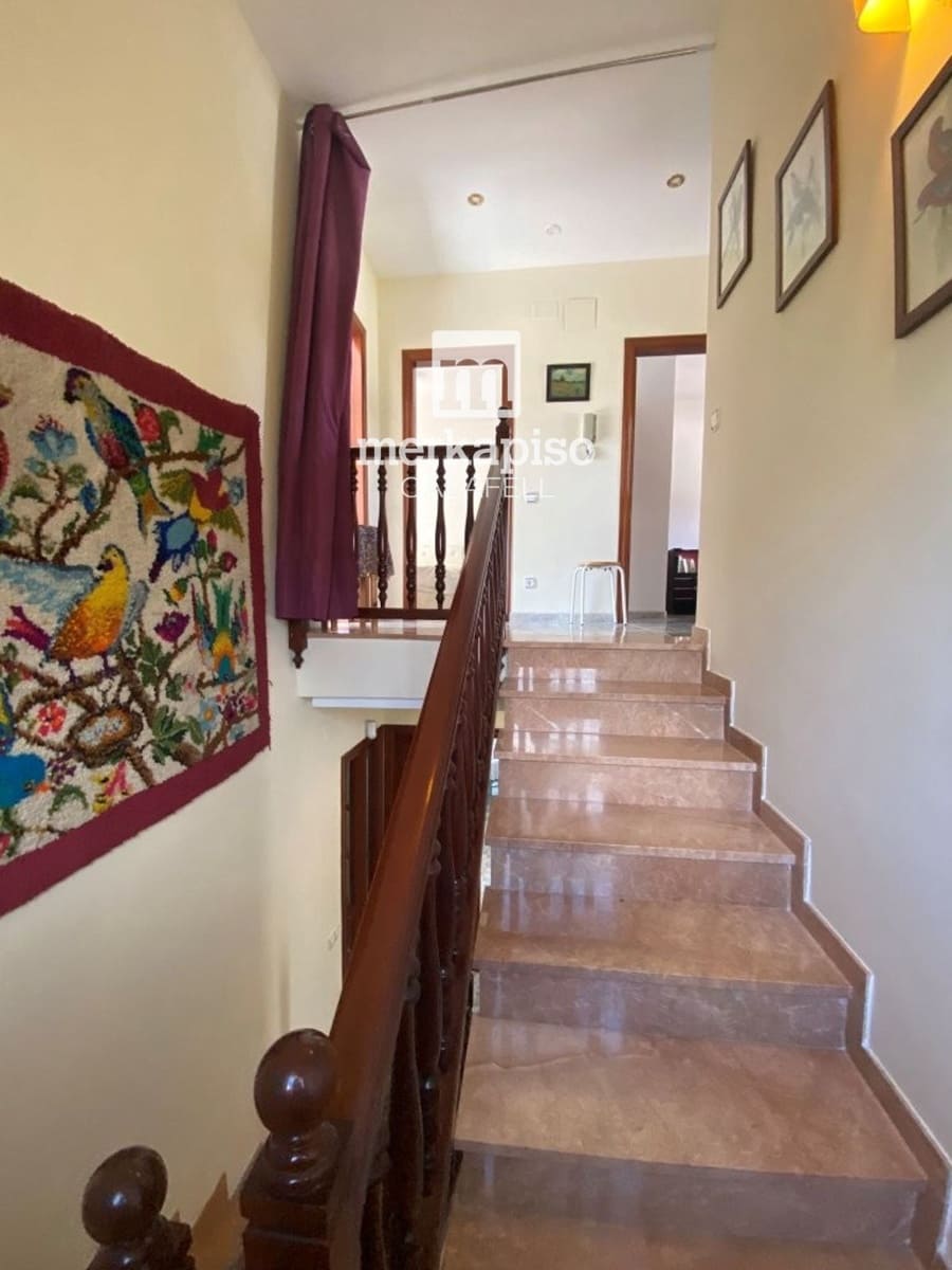 4 soverom Villa til salgs i Segur de Calafell med svømmebasseng garasje - € 572 000 (Ref: 10057253)