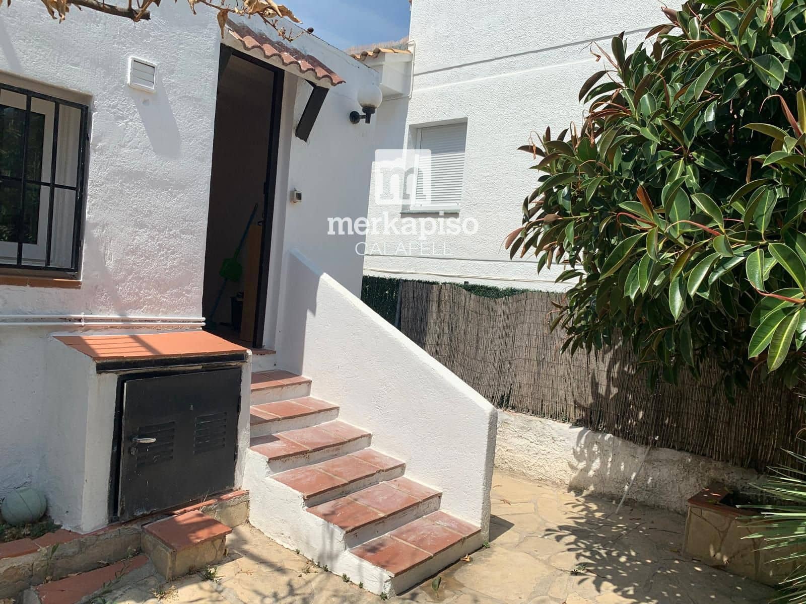 Chalet de 3 habitaciones en Calafell en venta - 265.000 € (Ref: 10057256)