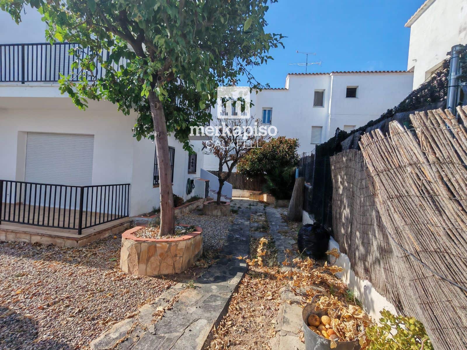 Chalet de 3 habitaciones en Calafell en venta - 265.000 € (Ref: 10057256)